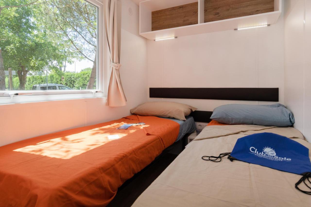 Club Del Sole Marina Family Resort Punta Marina Extérieur photo